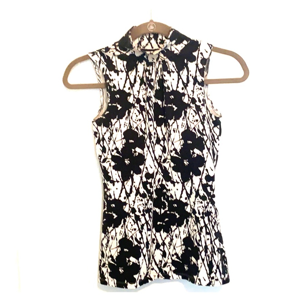 Express black and white sleeveless top